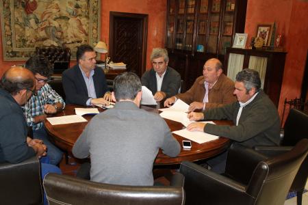 Image Se refuerza la seguridad del campo palmerino con el nuevo convenio firmado entre el Ayuntamiento y las entidades afectadas.