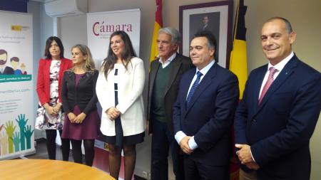 Imagen Avance en acuerdos en Bruselas y París para el apoyo a los emprendedores de Huelva y Algarve