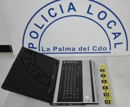 Image La policía local recupera un ordenador que había sido sustraído en Espartinas