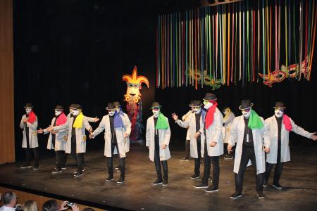 Image El Teatro España se inunda de color con el Festival de Agrupaciones de Carnaval