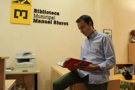 Image La biblioteca municipal Manuel Siurot recibe por cuarto año consecutivo el premio María Moliner