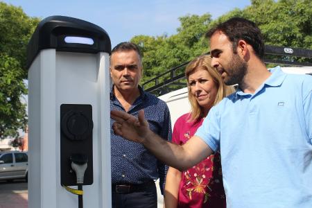 Image La Palma cuenta con el primer punto de recarga para vehículos eléctricos.