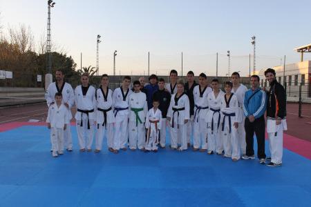 Imagen Éxito del seminario sobre taekwondo