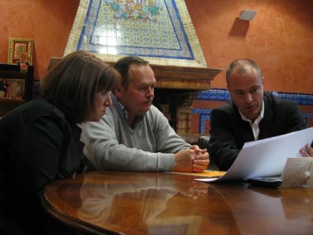Image Un convenio posibilita que el Ayuntamiento asuma el 33 por ciento del presupuesto del Club Baloncesto La Palma 95