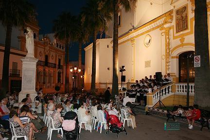 Imagen La Coral Polifónica Municipal de La Palma acerca la música a los ciudadanos con un concierto al aire libre