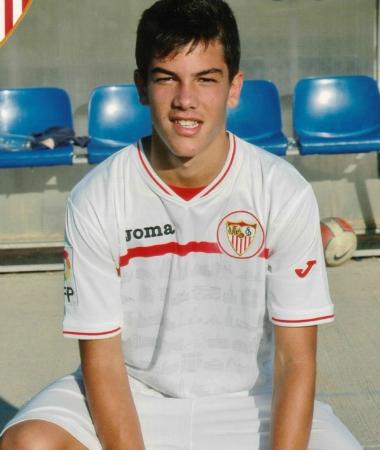 Image Gran actuación de Curro en su debut con el primer equipo del Sevilla FC