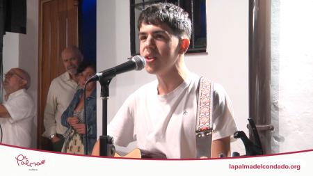 Antonio Lorenzo en concierto.