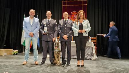 Image La Unidad Canina de La Palma reconocida por Instituciones Penitenciarias.
