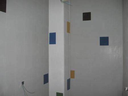 000128