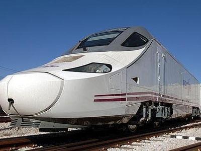 Imagen Renfe anuncia que potenciará la conexión ferroviaria entre la provincia de Huelva y Madrid