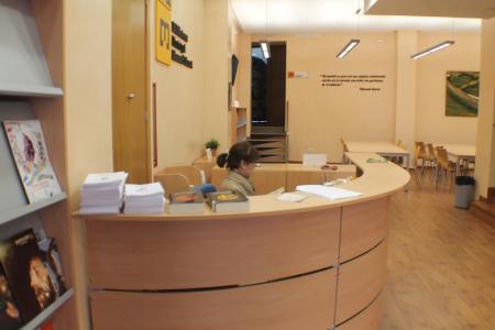 Imagen La Biblioteca Municipal Manuel Siurot dispara su número de socios, visitas y préstamos de libros