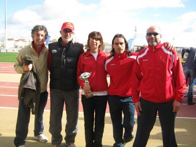 Imagen Destacada presencia del palmerino Club Correcaminos en el XXIX Maratón de Sevilla