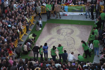 Image La Palma logra el Record Guinness con el mosaico de la Virgen del Valle