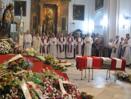 Imagen Último adiós multitudinario de La Palma al querido don Miguel