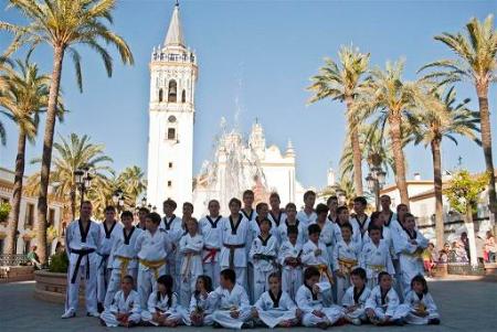 Imagen El Club Kuroi Taekwondo realizará mañana una exhibición en Zemtrum