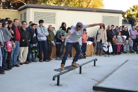Imagen El alcalde de La Palma inaugura un moderno Skate Park